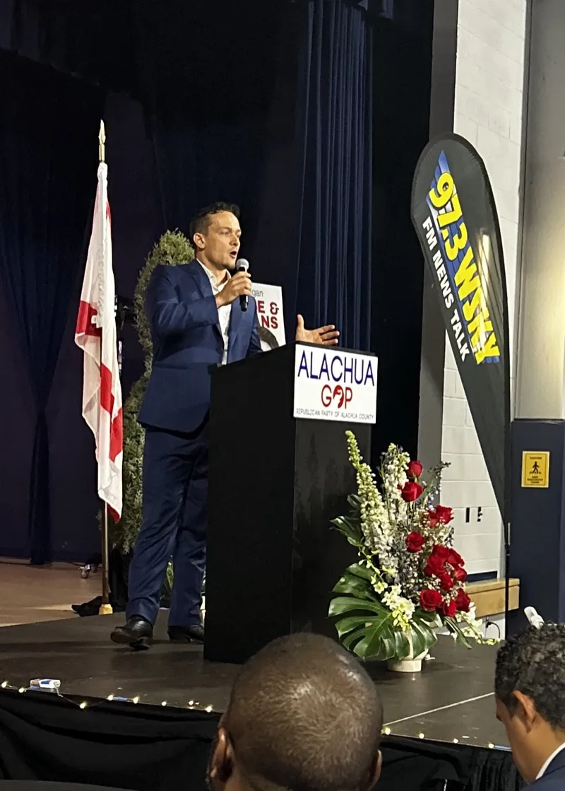 Marshall at a Republican event